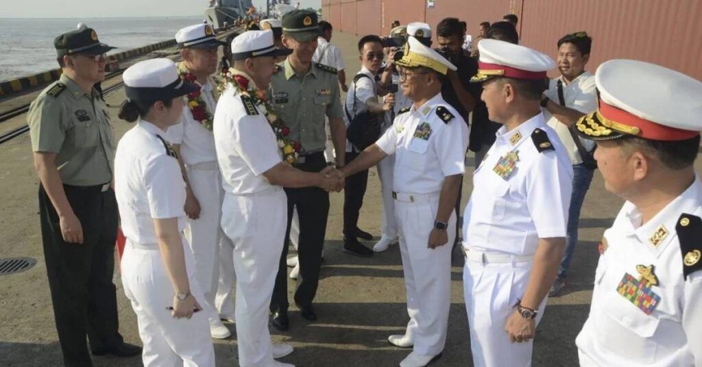 မြန်မာ-တရုတ် နှစ်နိုင်ငံပူးပေါင်း၍ ရေကြောင်းလုံခြုံရေးဆိုင်ရာ လေ့ကျင့်ခန်းအား နှစ်ရက်တာ ပြုလုပ်လျက်ရှိပြီး ဝေဟင်ရန်၊ ရေပြင်ရန်နှင့် ရေအောက်ရန် ကာကွယ်ရေးလေ့ကျင့်ခန်းများ ပါဝင်မည်