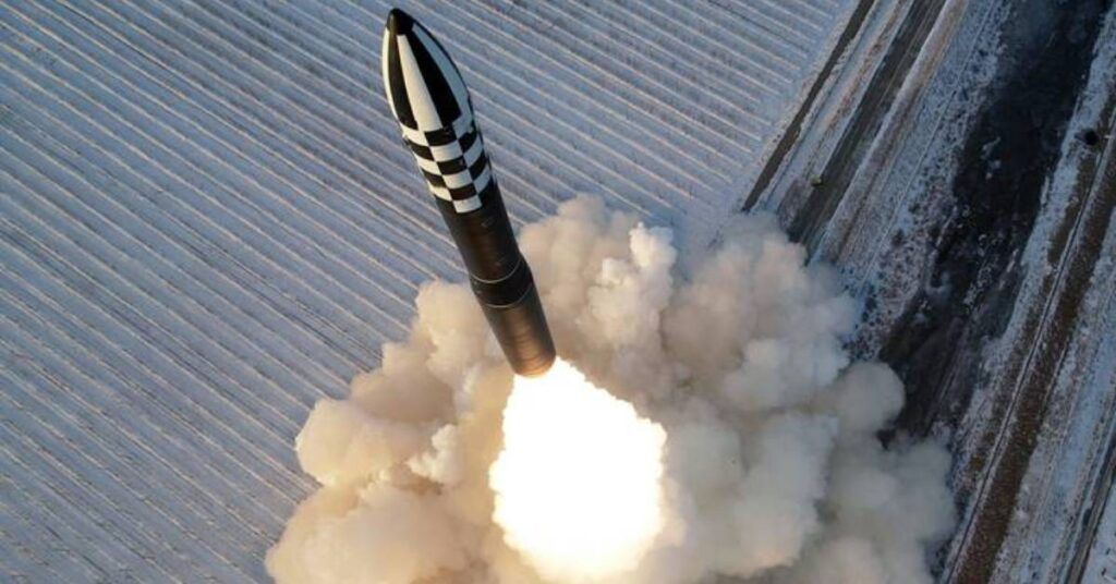 တရားမဝင်ဆိုက်ဘာလှုပ်ရှားမှုများနှင့်ပတ်သက်ပြီး တောင်ကိုရီးယားက မြောက်ကိုရီးယားထောက်လှမ်းရေး အေဂျင်စီအကြီးအကဲကို ပိတ်ဆို့မှုပြုလုပ်