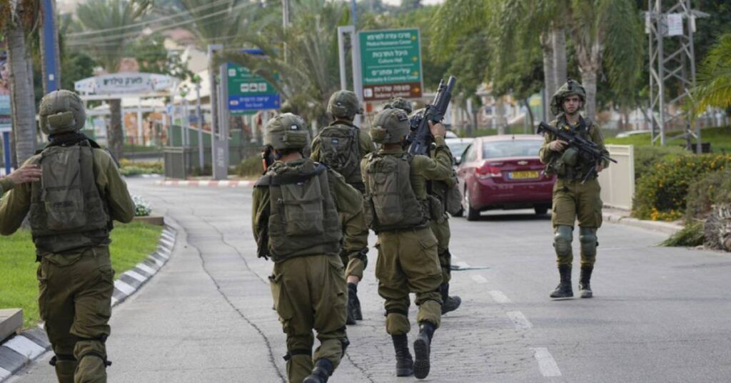 ဂါဇာတွင်ဖြစ်ပွားနေသော အစ္စရေး-ဟားမာ့စ်စစ်ပွဲသည် နောက်ထပ် လပေါင်းများစွာ ကြာမြင့်လိမ့်မည်ဟု အစ္စရေးစစ်တပ်အကြီးအကဲ သတိပေး