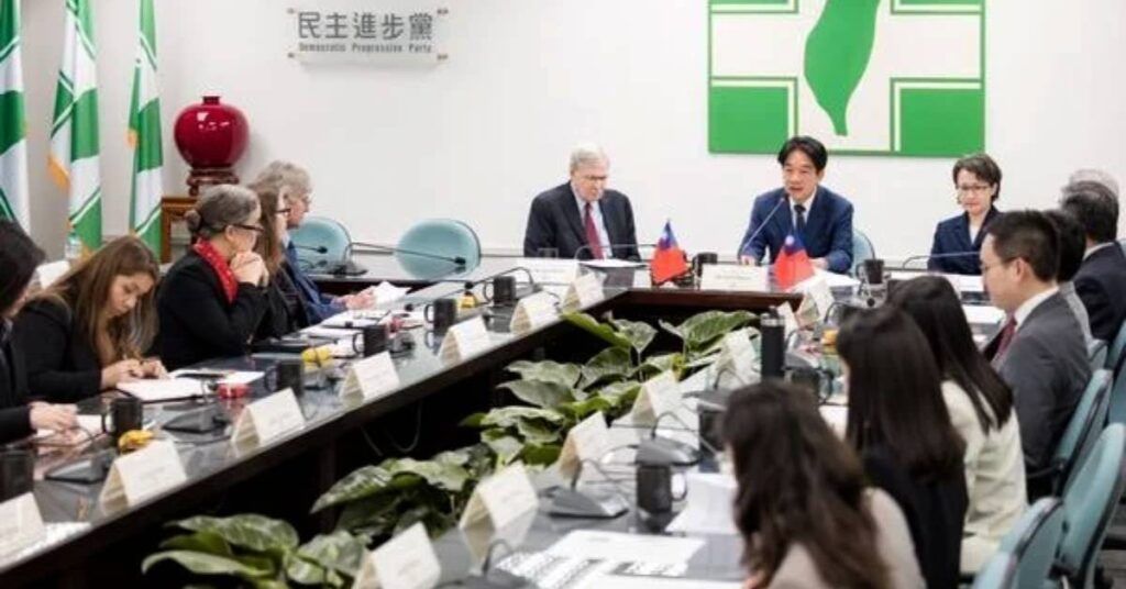 အမေရိကန်၏ ထောက်ခံအားပေးမှုကို ကြိုဆိုကြောင်း အမေရိကန် ကိုယ်စားလှယ်အဖွဲ့အား ထိုင်ဝမ်ရွေးကောက်ခံသမ္မတ ပြောကြား