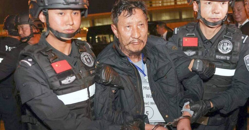 ကျားဖျန့်လုပ်ငန်းများတွင် အဓိကခေါင်းဆောင် ပယ်စောက်ချိန် အပါအဝင် ခြောက်ဦးနှင့် အခြားအရေးကြီး သံသယရှိသူ လေးဦးအား မြန်မာအစိုးရမှ တရုတ်အစိုးရထံ လွှဲပြောင်း