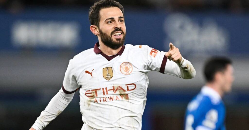 PSG အသင်းသို့ ပြောင်းရွှေ့ကစားရန် ဘာနာဒိုဆေးလ်ဗား ဆန္ဒရှိနေဆဲဖြစ်