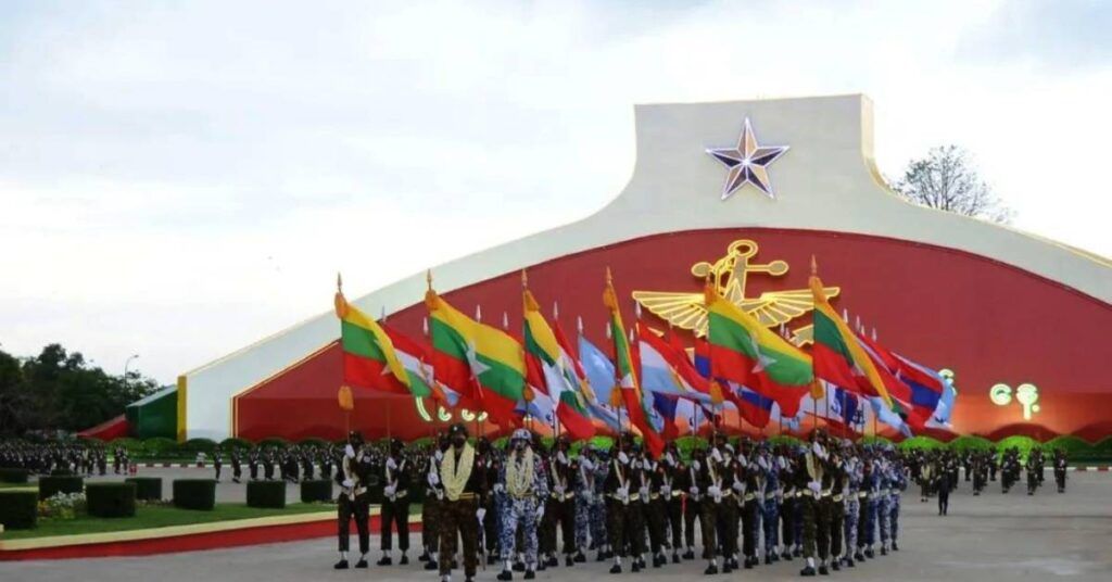 ပြည်သူ့စစ်မှုထမ်း နည်းဥပဒေကို မကြာမီထုတ်ပြန်မည်ဖြစ်ပြီး ပြည်သူ့စစ်မှုထမ်း ခေါ်ယူရေးနှင့် ပတ်သက်၍ ဥပဒေကို ကျော်လွန် လုပ်ဆောင်နေသည့်ကိစ္စ တစ်ခုမျှမရှိဘဲ ဥပဒေထက်ကျော်လွန်သည့် ကိစ္စများ ရှိပါက သက်ဆိုင်ရာသို့ ကန့်ကွက် တိုင်ကြားနိုင်ဟုဆို