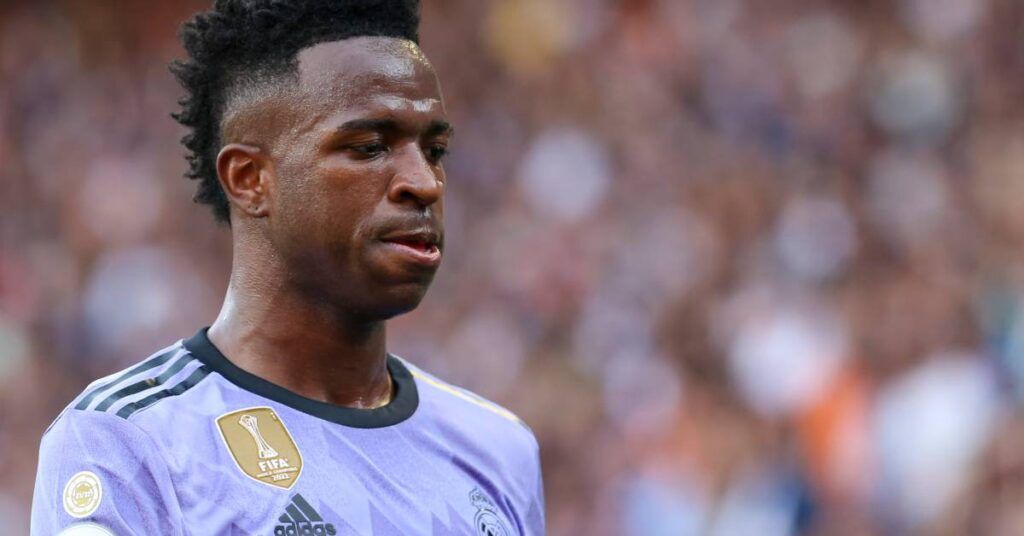 ဗင်နီစီယပ်စ်အား ကလေးငယ်တစ်ဦးက လူမျိုးရေးခွဲခြားနေသည့် ဗီဒီယိုဖိုင်ကို လာလီဂါ စစ်ဆေး