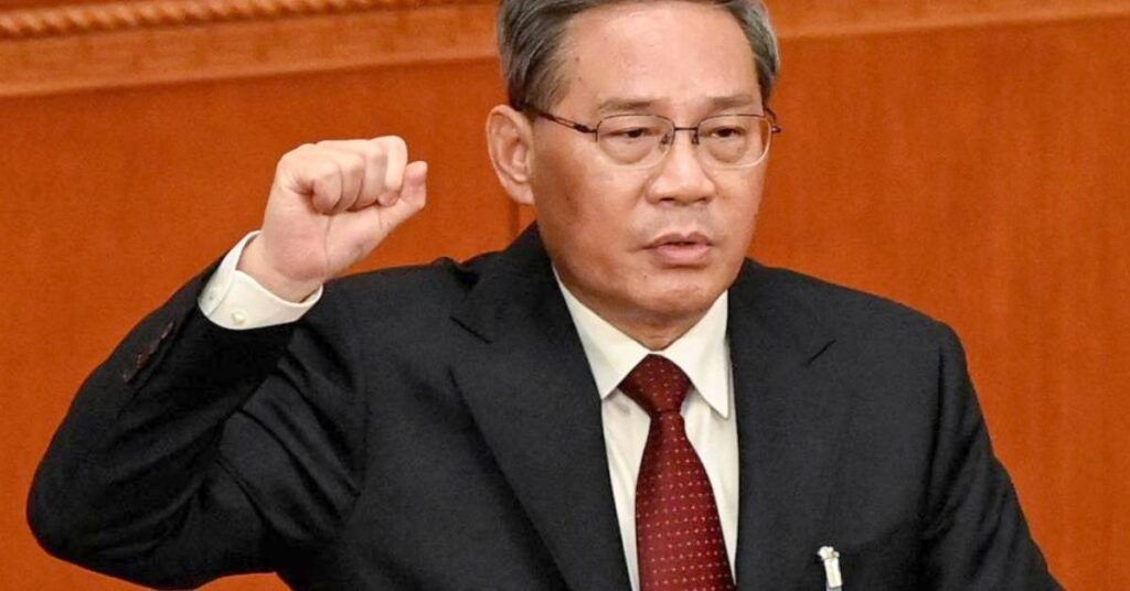 စီးပွားရေးအသွင်ပြောင်းလဲမှု လုပ်ဆောင်မည်ဟု တရုတ်က ကတိပြုခဲ့ပြီး ၂၀၂၄ ခုနှစ်တွင် စီးပွားရေးဖွံ့ဖြိုးမှု ငါးရာခိုင်နှုန်းရှိရန် ရည်မှန်း