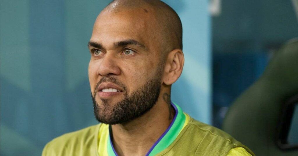 အဲလ်ဗတ်စ် သေကြောင်းကြံသည်ဟု သတင်းထွက်